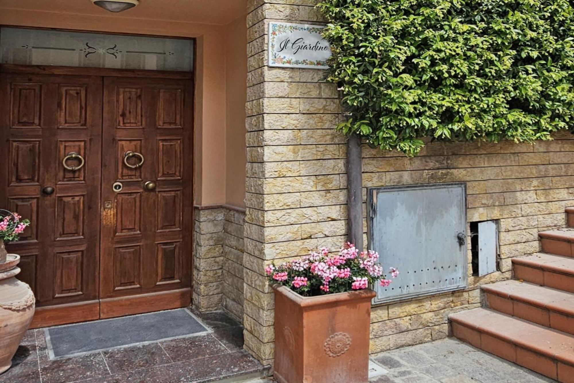Il Giardino Apartment Civitanova Marche Bagian luar foto